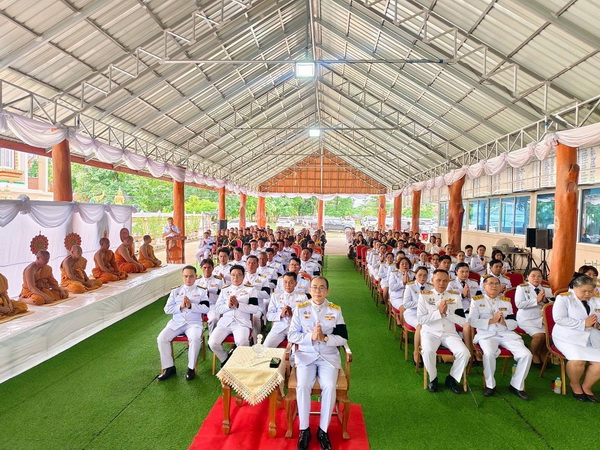 พช.โนนคูณ ร่วมพิธีบำเพ็ญกุศลสัตตมวาร (7 วัน) ถวายพระกุศลแด่สมเด็จพระเจ้าลูกเธอ เจ้าฟ้าพัชรกิติยาภา นเรนทิราเทพยวดี กรมหลวงราชสาริณีสิริพัชร มหาวัชรราชธิดา
